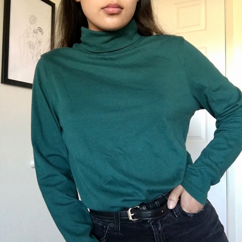 Forest green turtleneck